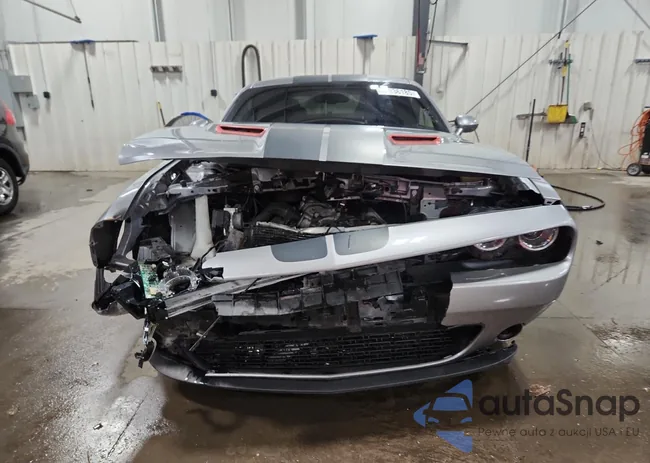 2C3CDZBT1JH255285: 85136185