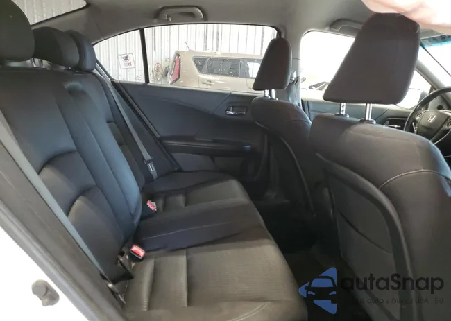 1HGCR2F50DA035334: 84982755