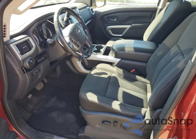 1N6AA1E68JN502938: 86340645