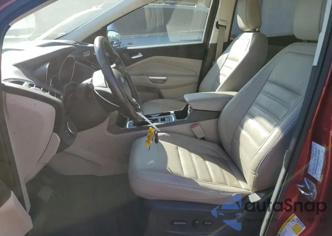 1FMCU9HD6JUA21700: 82176705