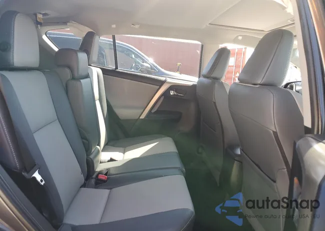 2T3YFREV9EW110560: 82411255