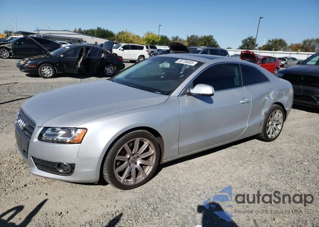 WAULFAFR8CA015557: 85730685