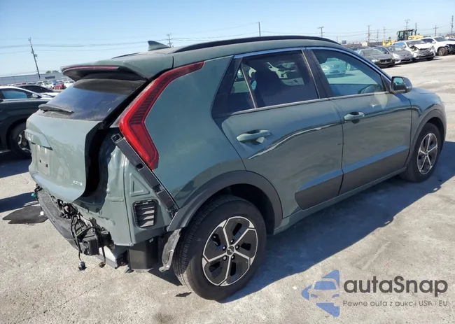 KNDCS3LF4S5225715: 86101165