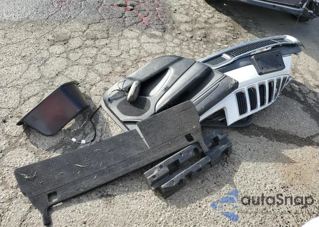 1C4RJFBG3FC679125: 86194755