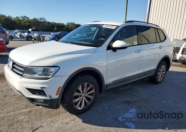 3VV1B7AX0JM033180: 90649455