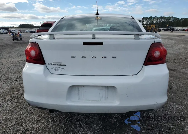 1C3CDZAG6DN769049: 82490545