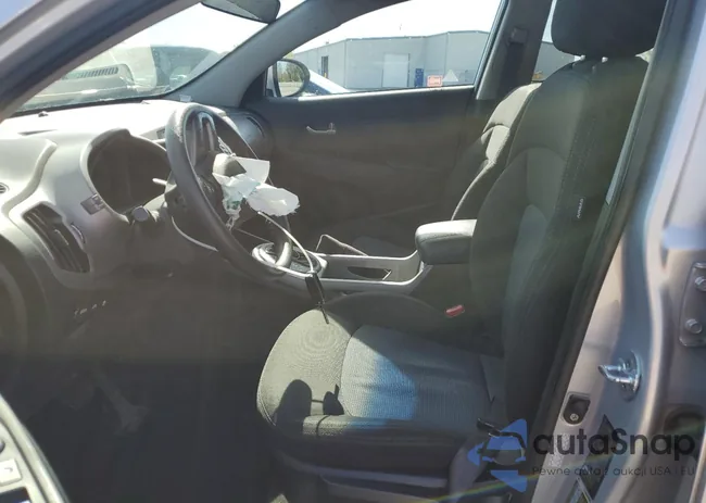 KNDPB3AC9G7811350: 81795355