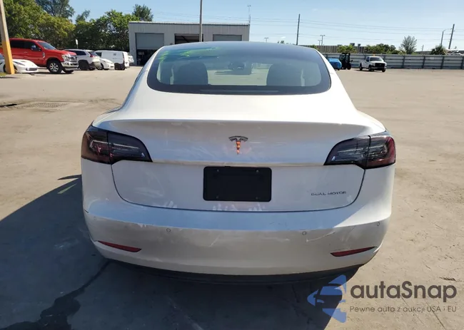 5YJ3E1EBXNF271087: 90342265