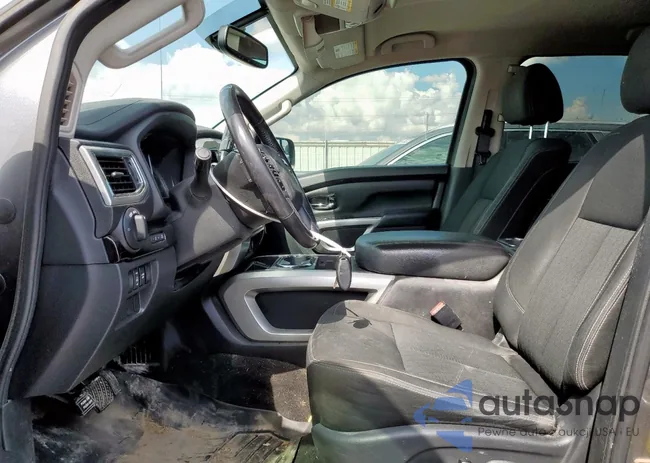 1N6AA1E62JN541525: 84523165