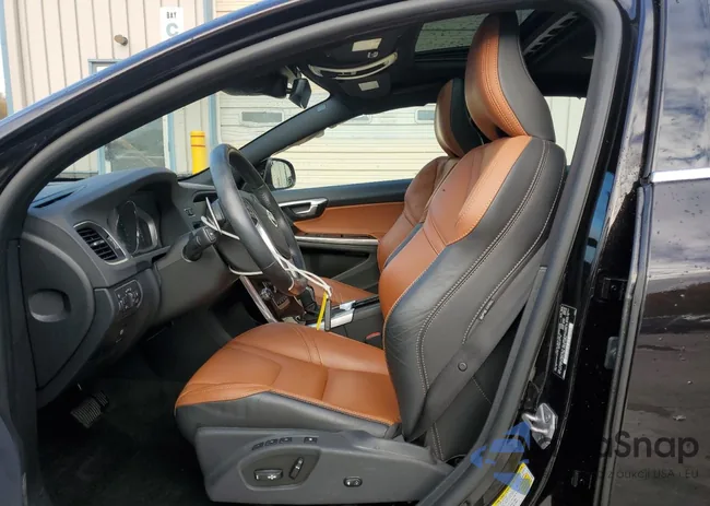 YV149MFM7F1340106: 90687315