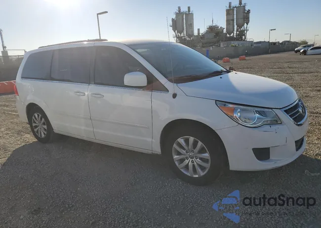 2C4RVABG3CR392541: 85396885