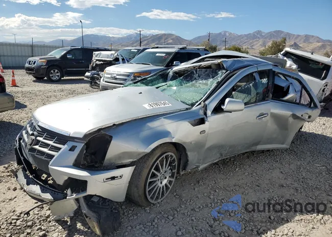 1G6DW6ED8B0148496: 81997645