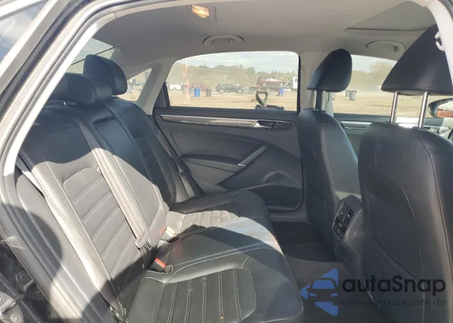 1VWCT7A37GC067335: 82623245