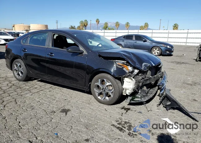 3KPF24AD1LE203097: 82421855