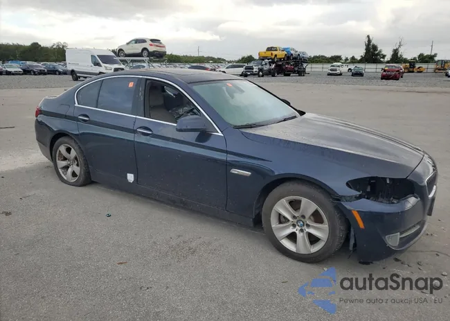 WBAXG5C58CDW85535: 82239725