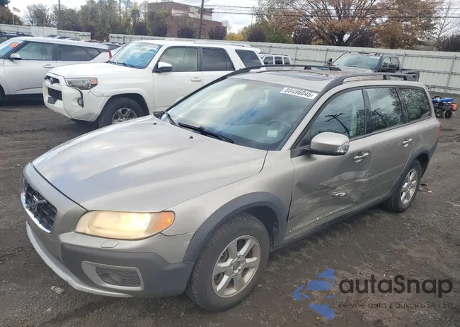 YV4BZ982881030505: 86496045