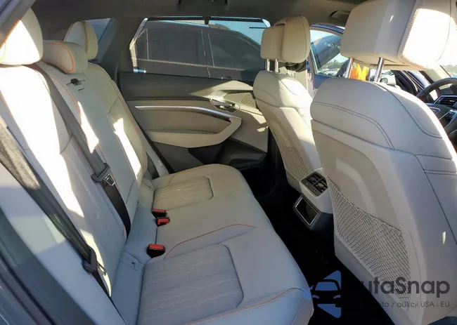 WA1VABGE7NB034037: 90238775