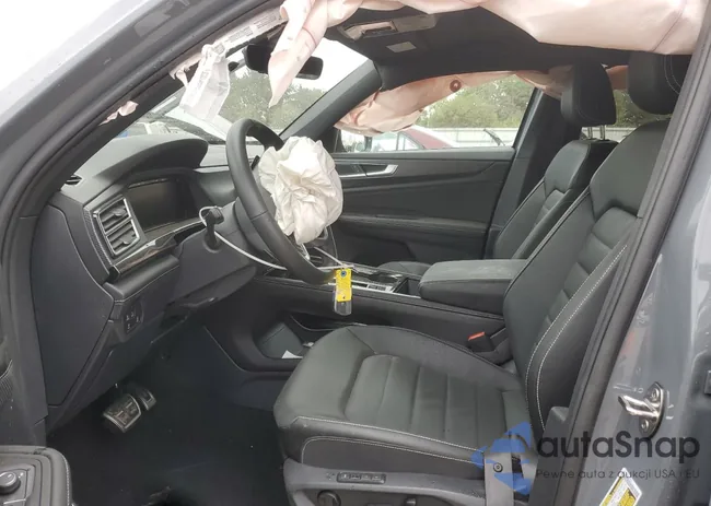 1V2AE2CA7SC213596: 86297585