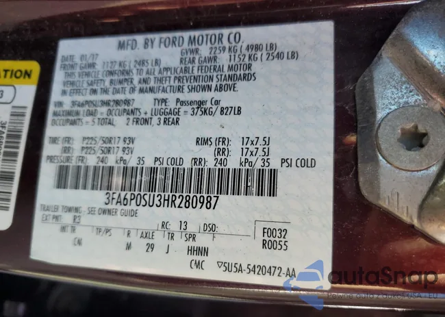 3FA6P0SU3HR280987: 89704775