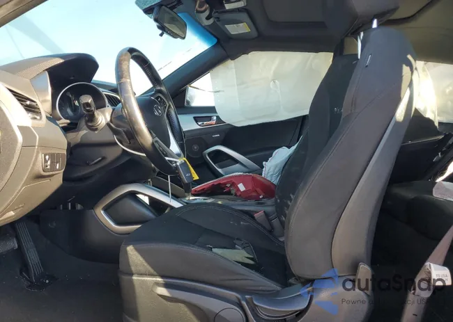 KMHTC6AD5HU324604: 85408165