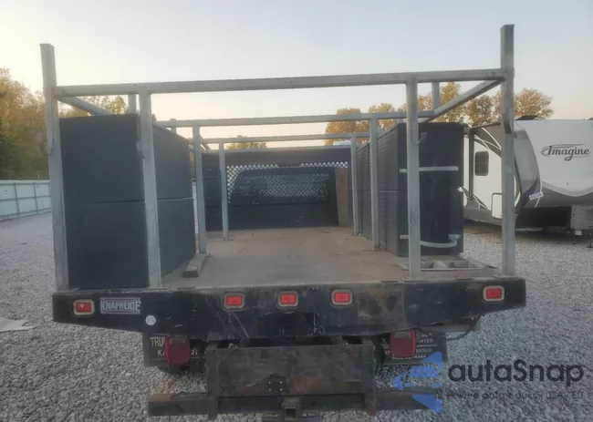 1FDRF3G66FEB13394: 86982245