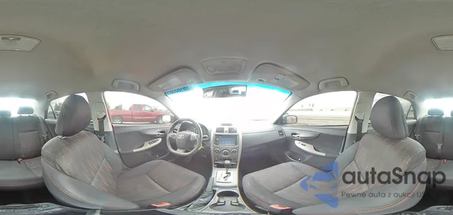 2T1BU4EE8DC069720: 86185765