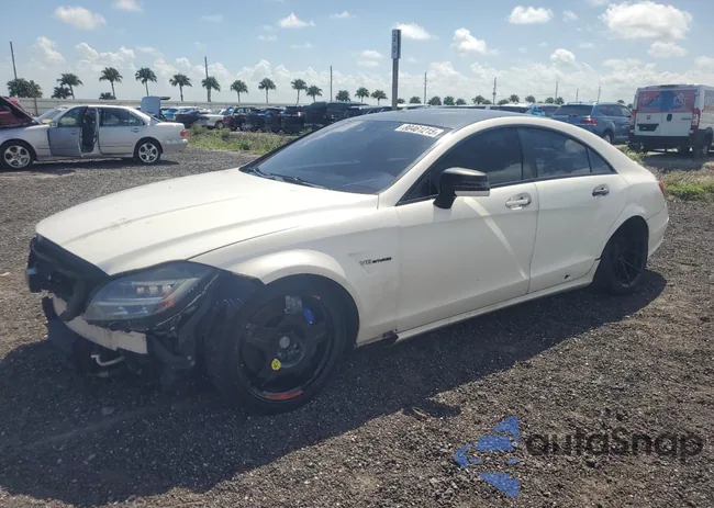 WDDLJ7EB6CA040777: 80461215