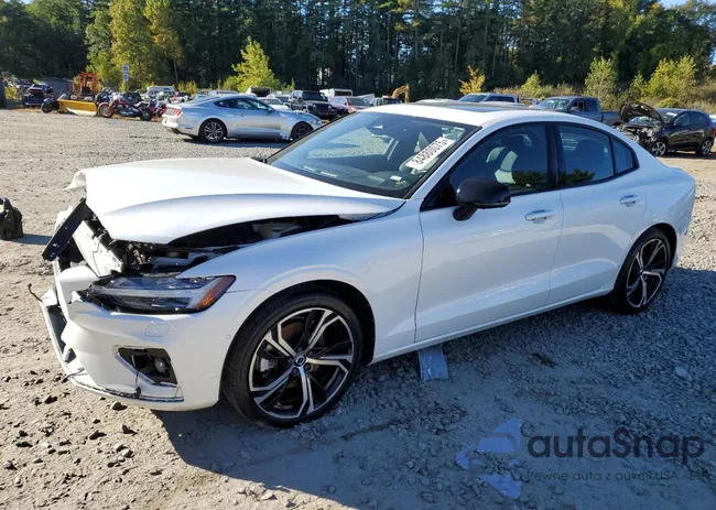 7JRL12FL3RG280977: 84880075