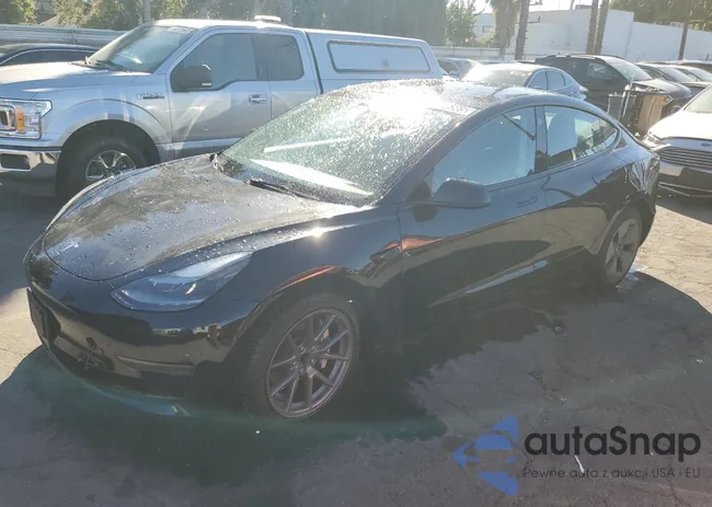 5YJ3E1EA0NF369598: 90686565