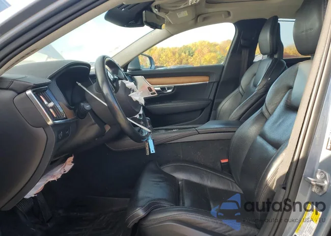 YV1A22ML1H1000636: 89590395