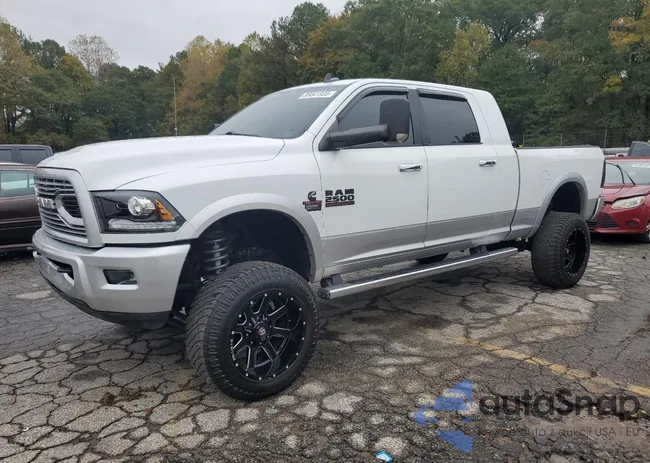 3C6UR5NL4DG558661: 89841935