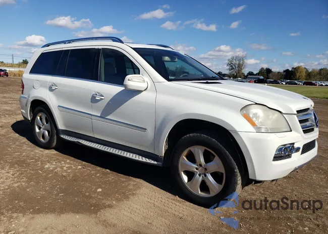 4JGBF7BB8AA533235: 89656425