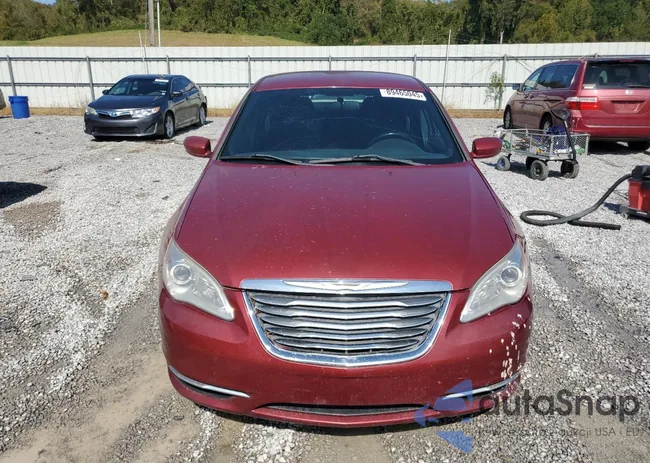 1C3CCBBB2DN764668: 89465045