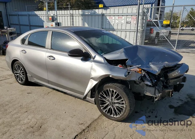 3KPF54AD7PE564170: 82214825