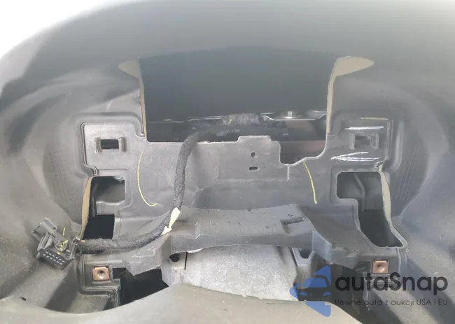 1FMCU0HD2JUD44590: 90674175