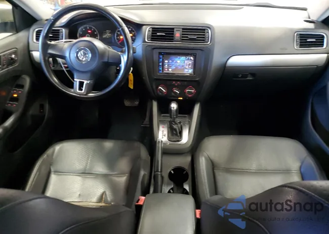 3VWDP7AJ6DM216044: 90283795