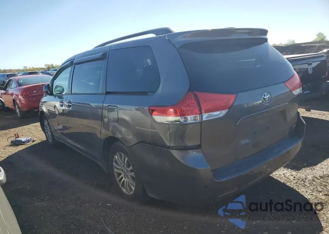 5TDYK3DCXCS271913: 82612295