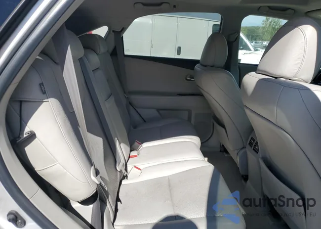 2T2BK1BA7AC052629: 82304555