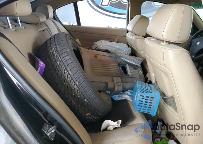 WBAVB33516KS38250: 84475395