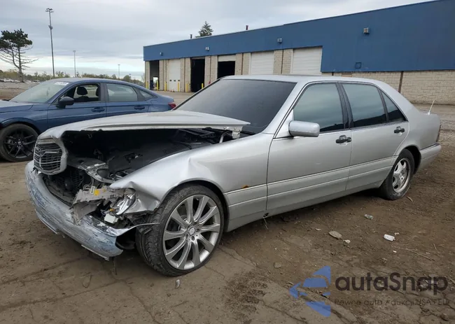 WDBGA51G6VA372883: 86224525