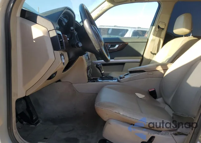 WDCGG5GB5CF880445: 87299945