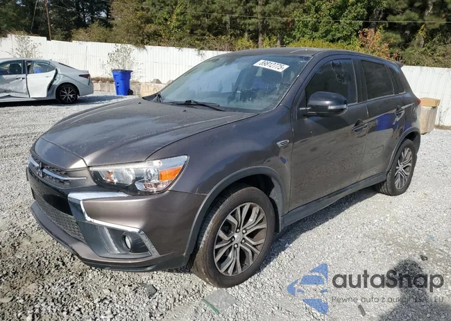 JA4AP3AUXJU014561: 89812775