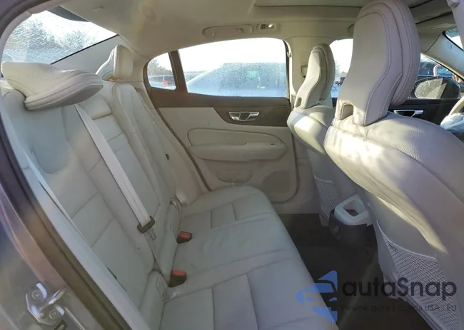 7JRL12FZ3NG17928: 82725395