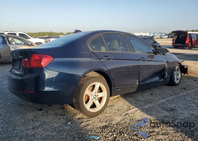 WBA3C1C52DF439380: 81880105