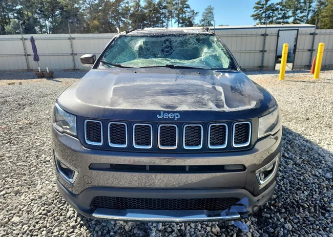 3C4NJCCB7JT122134: 85707625