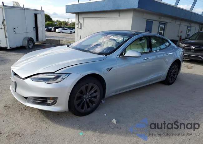 5YJSA1E20HF218801: 90690205