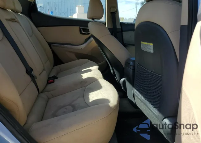 KMHDH4AE2BU103794: 81964665