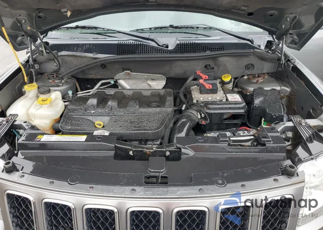 1C4NJDBB3CD523017: 90094875