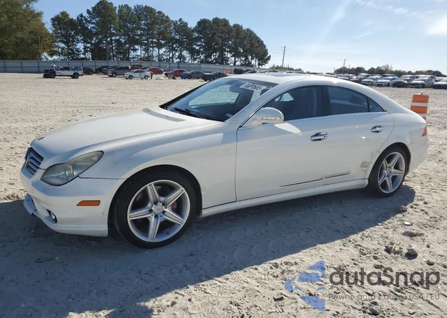 WDDDJ72X48A127055: 90070685