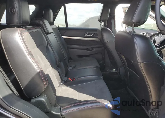 1FM5K8D83KGA86957: 90039695